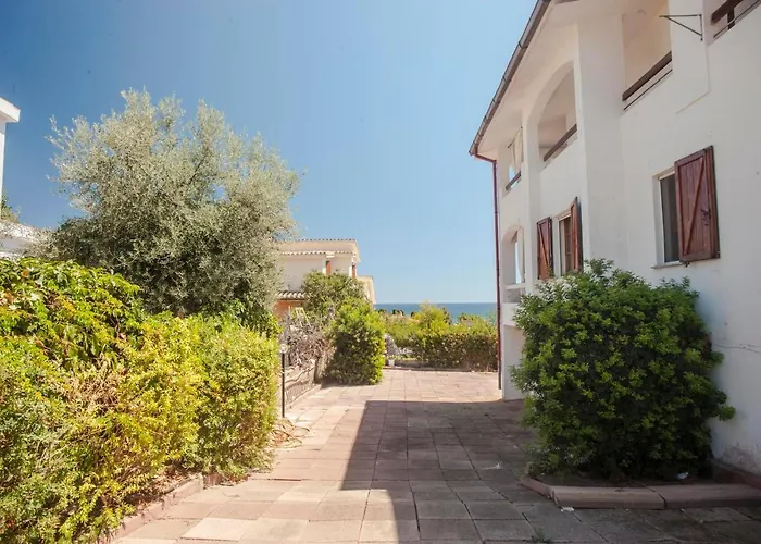 Vista Mare 아파트 사로크